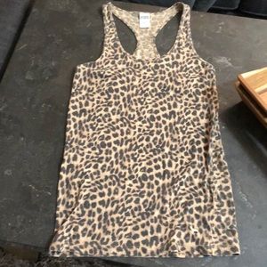 SOLD : ❤️❤️Vs Pink Animal print tank racer back